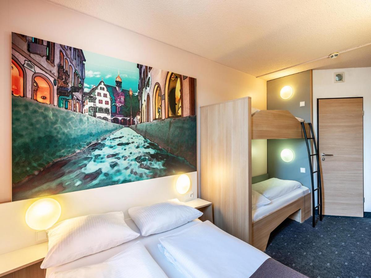 B&B Hotel Freiburg-Nord Exteriör bild