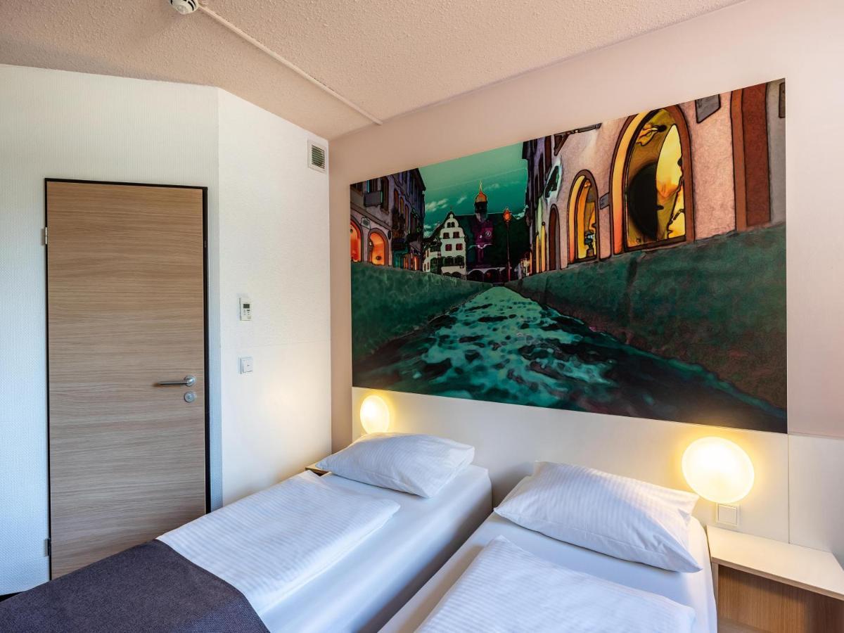 B&B Hotel Freiburg-Nord Exteriör bild