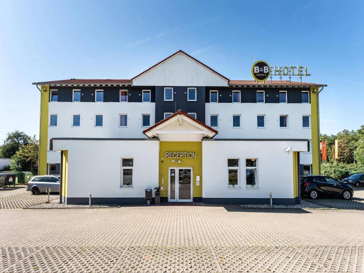 B&B Hotel Freiburg-Nord Exteriör bild